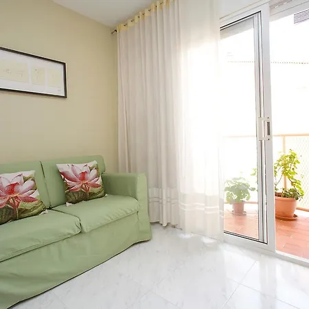 Appartement Apartamento Pilar Pineda de Mar